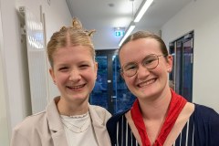 rover_dinner-in-red_2025_20251018_161705309 rover_dinner-in-red_2025_20251018_161705309